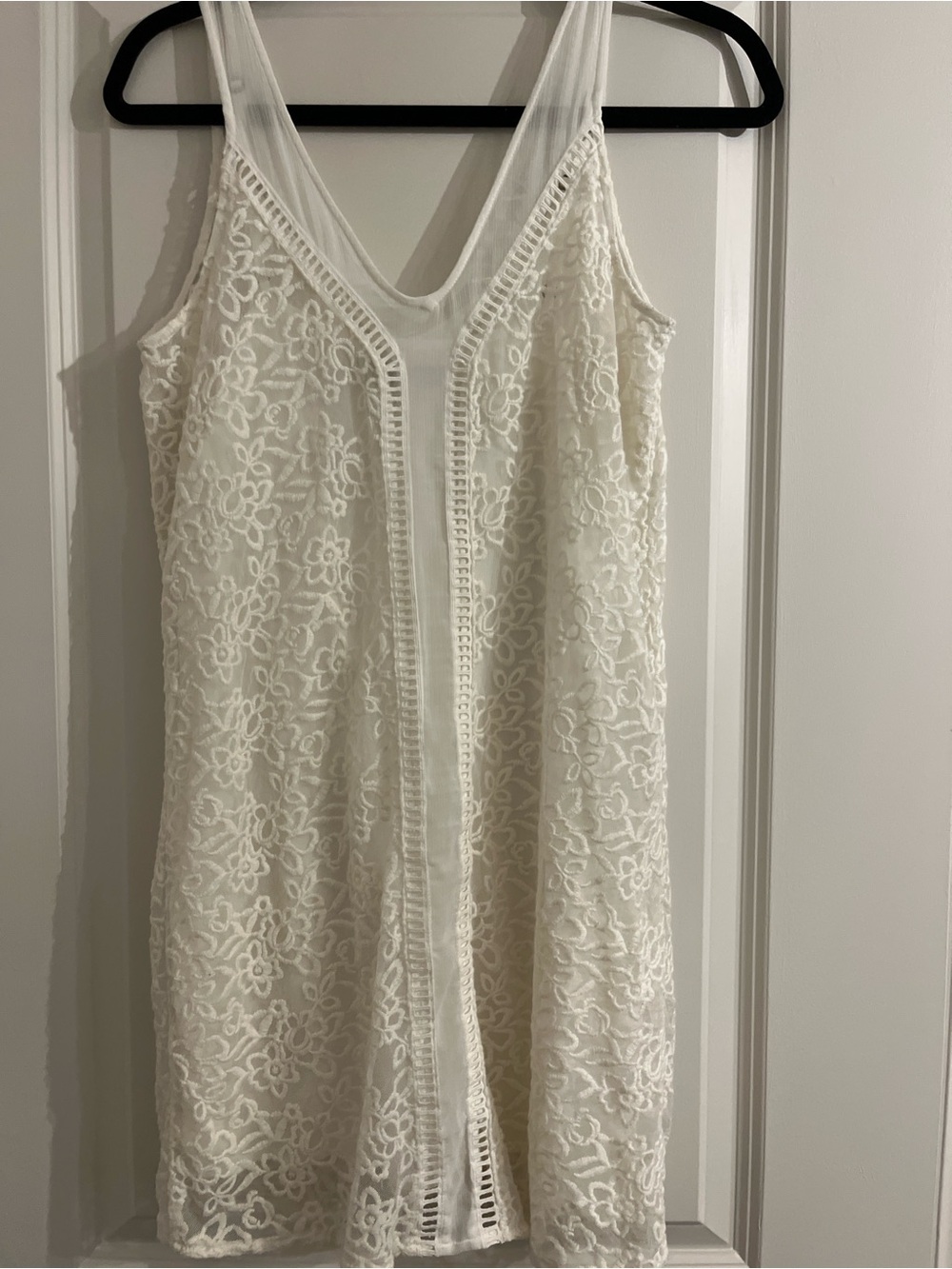 Abercrombie & Fitch Cream Lace V-Neck Mini Dress